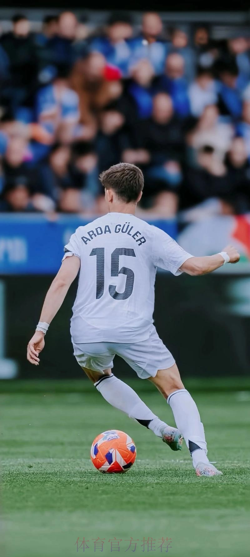 马卡报：皇马不急于求购姆巴佩 他们在等待梅西