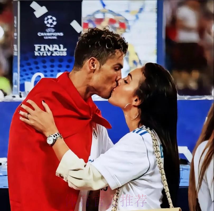 西媒:拉莫斯几乎确定告别皇马 追随C罗去尤文?